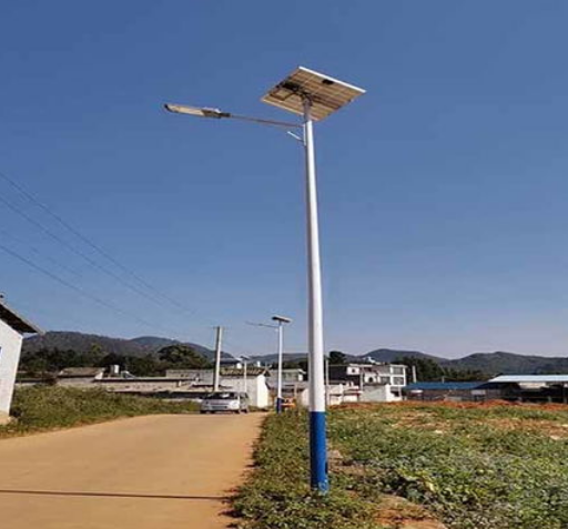 傳統(tǒng)太陽(yáng)能路燈